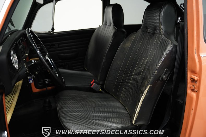 Volkswagen-Super-beetle-1971-Peach-Black-4