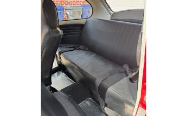 Volkswagen-Super-beetle-1973-red-blac-10