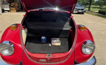Volkswagen-Super-beetle-1973-red-blac-17