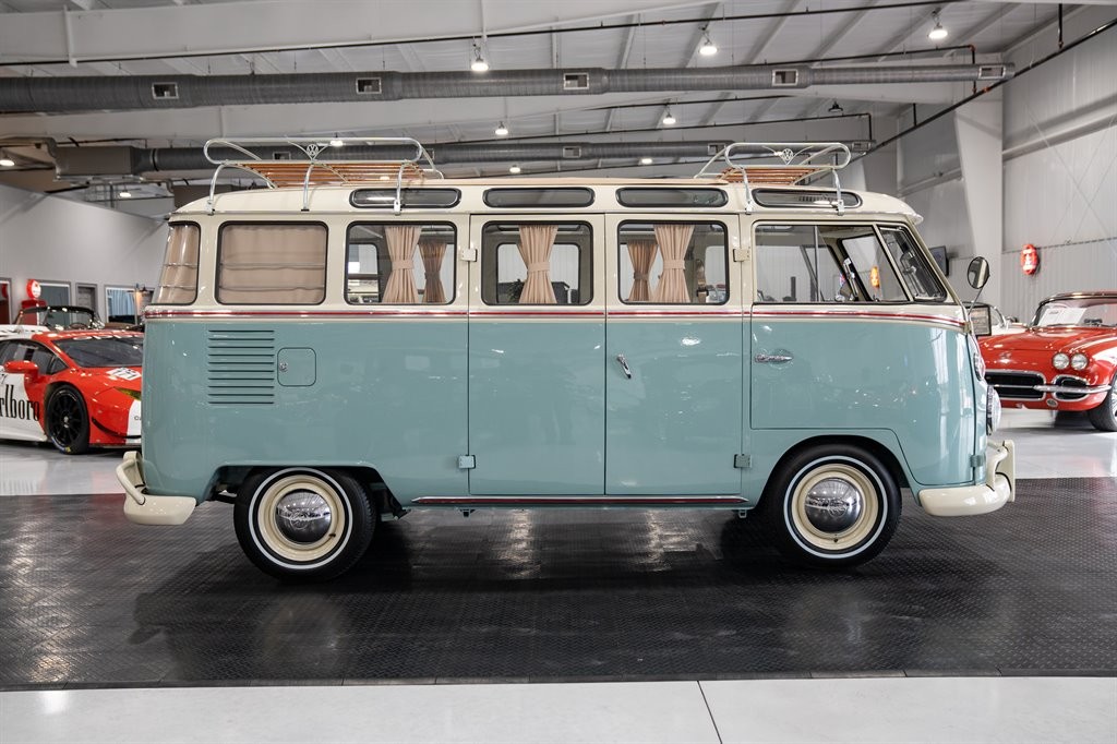 Volkswagen-T1-BUS-1974-Van-10