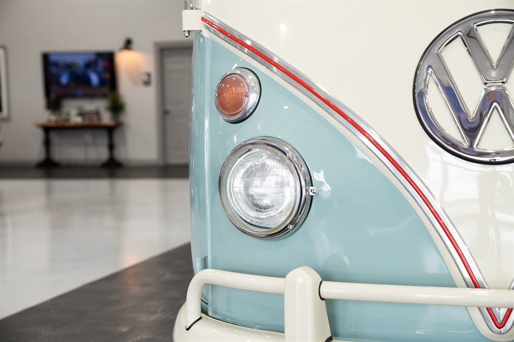 Volkswagen-T1-BUS-1974-Van-16
