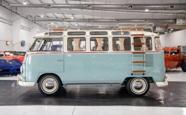 Volkswagen-T1-BUS-1974-Van-2