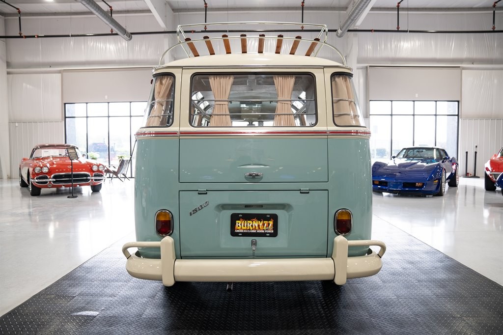 Volkswagen-T1-BUS-1974-Van-24