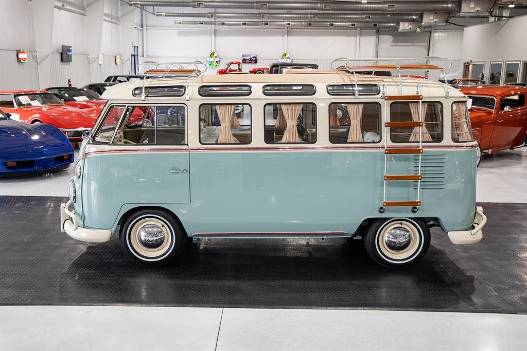 Volkswagen-T1-BUS-1974-Van-3