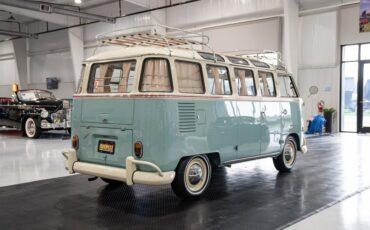 Volkswagen-T1-BUS-1974-Van-8