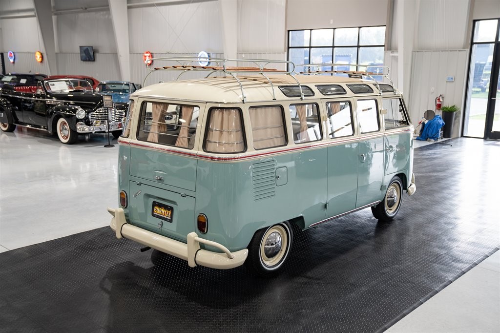 Volkswagen-T1-BUS-1974-Van-9