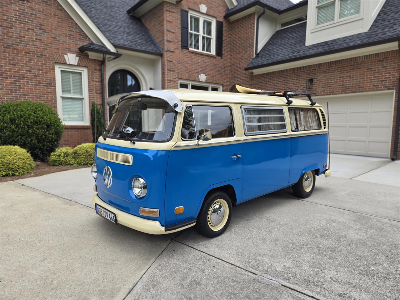 Volkswagen-Type-2-1971-Blue-Brown-22