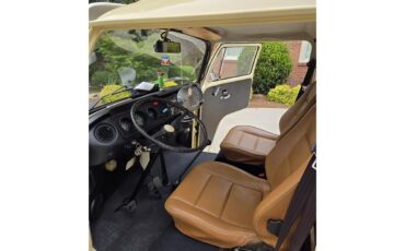 Volkswagen-Type-2-1971-Blue-Brown-23