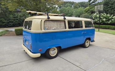 Volkswagen-Type-2-1971-Blue-Brown-5