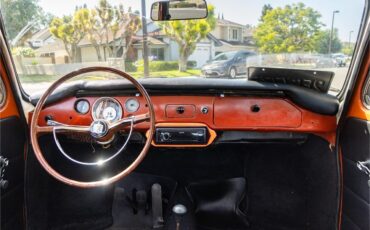 Volkswagen-Type-3-1974-Orange-Gray-27