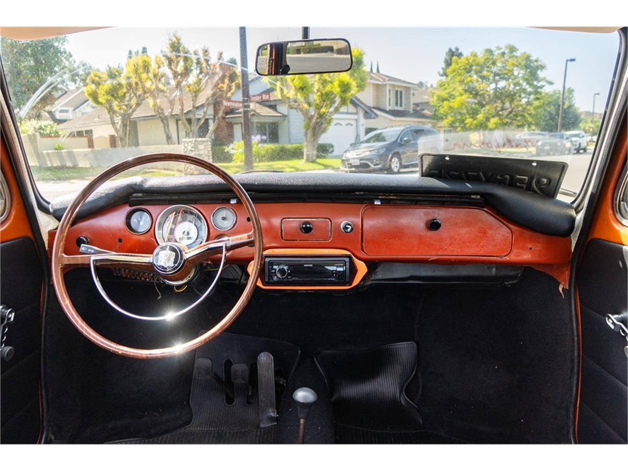 Volkswagen-Type-3-1974-Orange-Gray-27
