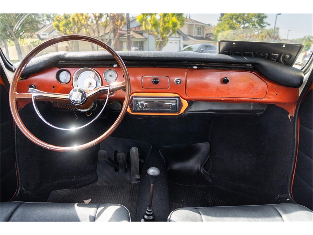 Volkswagen-Type-3-1974-Orange-Gray-28