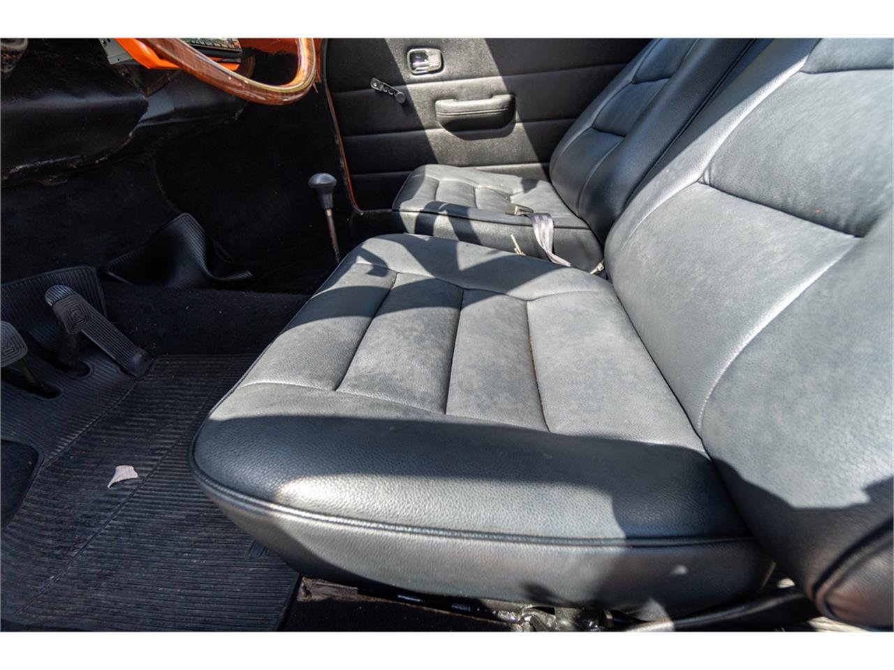 Volkswagen-Type-3-1974-Orange-Gray-35