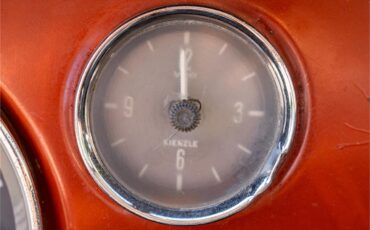 Volkswagen-Type-3-1974-Orange-Gray-37