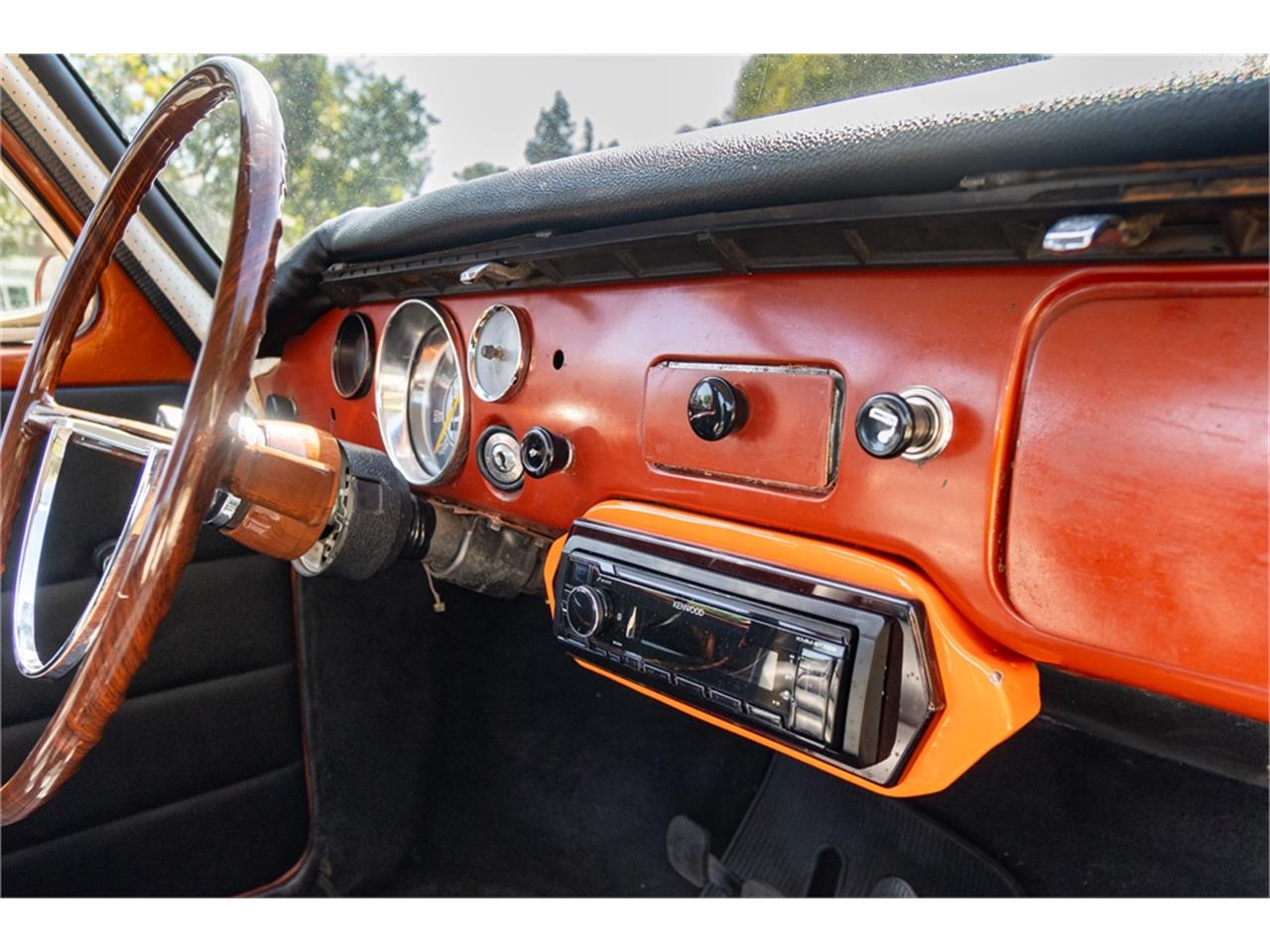 Volkswagen-Type-3-1974-Orange-Gray-46