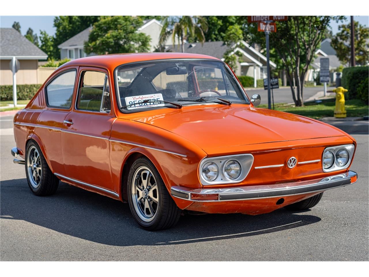 Volkswagen-Type-3-1974-Orange-Gray-6