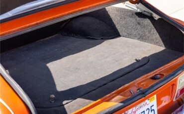 Volkswagen-Type-3-1974-Orange-Gray-75