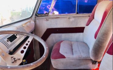 Volkswagen-Vanagon-1964-22