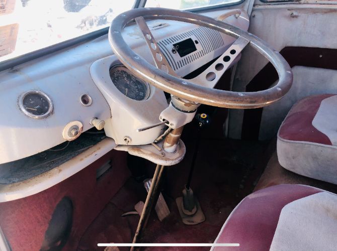 Volkswagen-Vanagon-1964-23