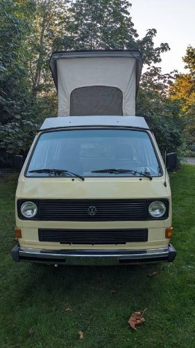 Volkswagen-Vanagon-1984-11