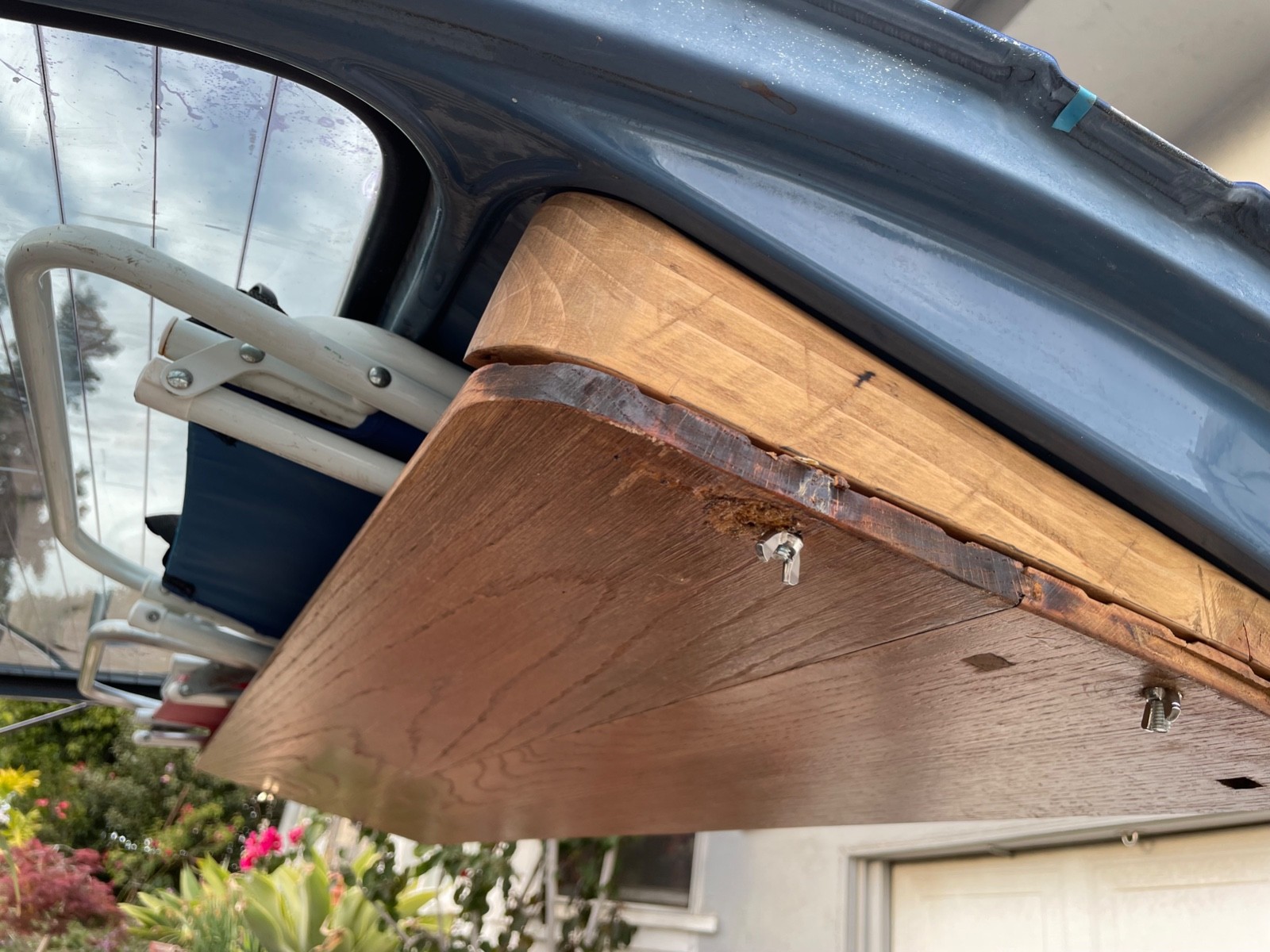 Volkswagen-Vanagon-1984-Standard-Passenger-Van-22