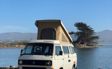 Volkswagen-Vanagon-1985-1