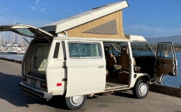 Volkswagen-Vanagon-1985-2