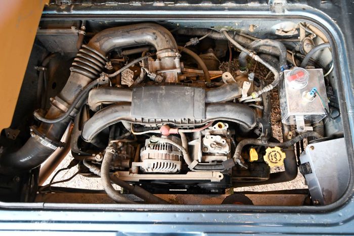Volkswagen-Vanagon-1985-Blue-5
