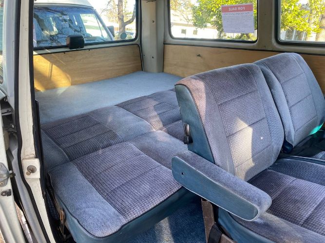 Volkswagen-Vanagon-1986-White-2