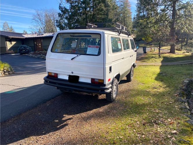 Volkswagen-Vanagon-1986-White-4