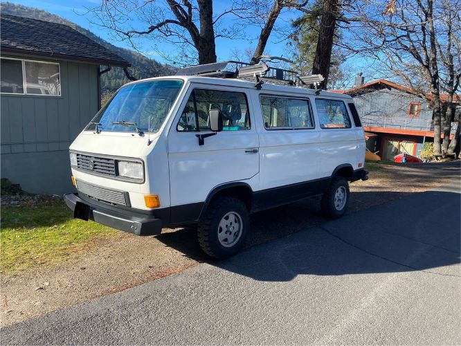 Volkswagen-Vanagon-1986-White-5
