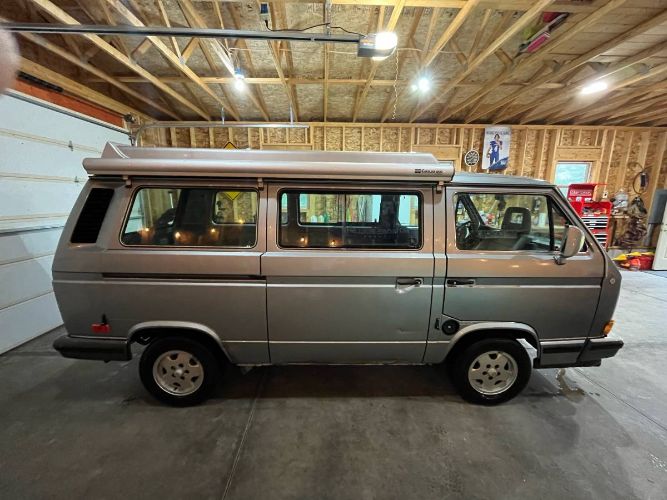 Volkswagen-Vanagon-1987-Silver-21