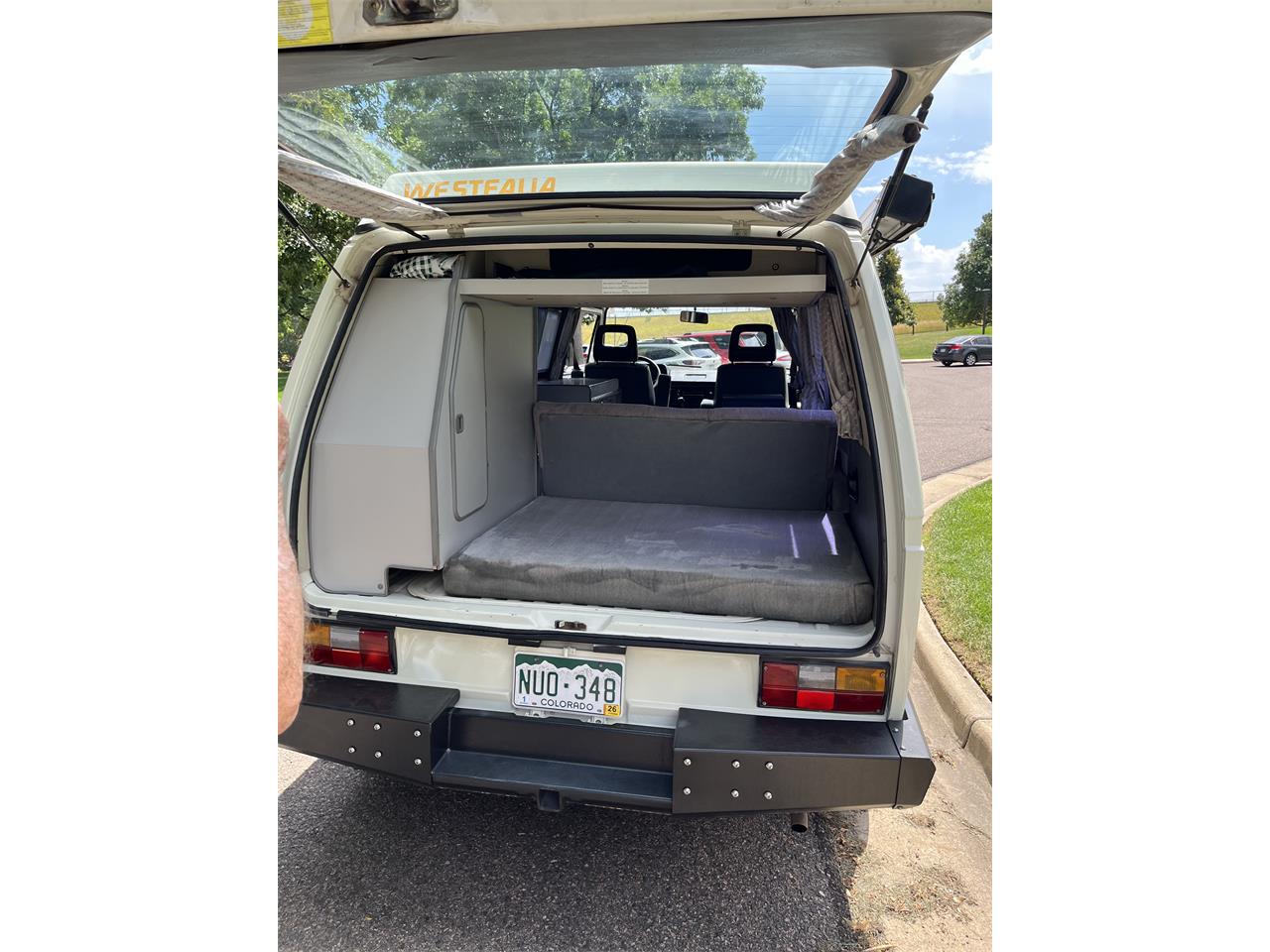 Volkswagen-Westfalia-camper-1989-White-Gray-12