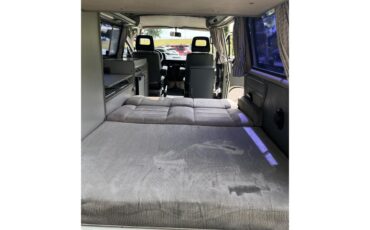 Volkswagen-Westfalia-camper-1989-White-Gray-6