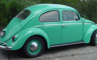 Volkswagen-beetle-1960-2