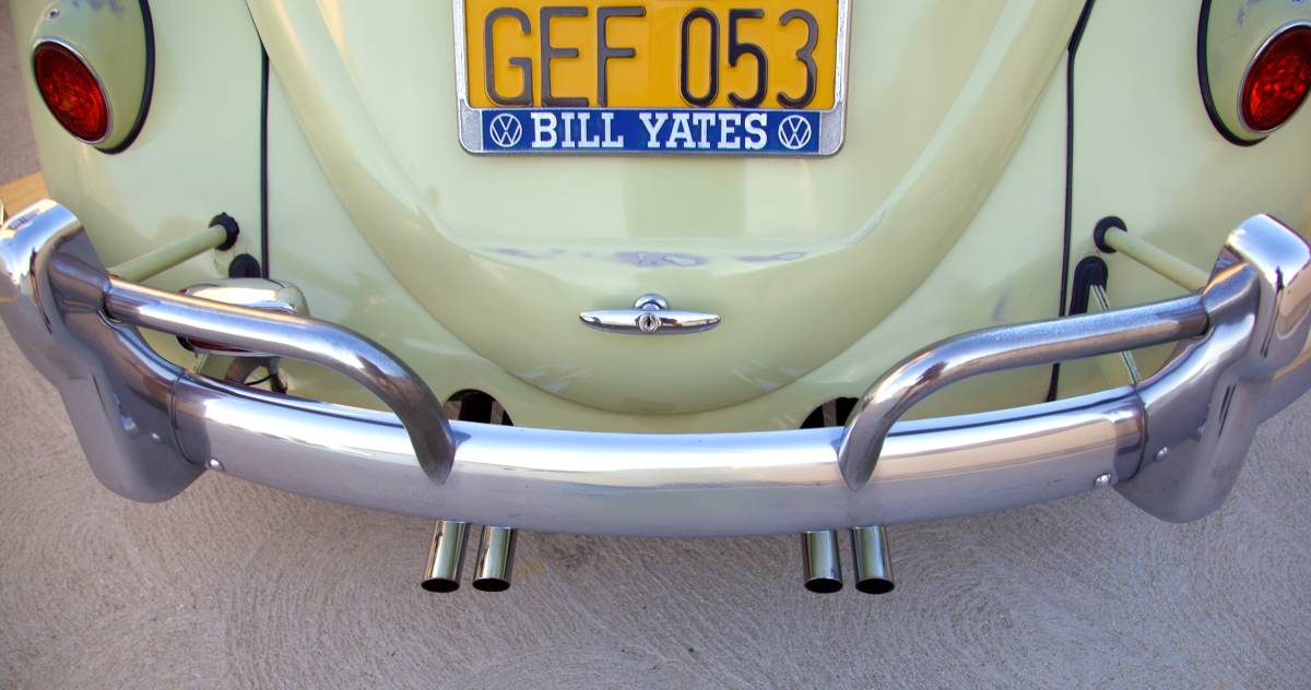 Volkswagen-beetle-1960-green-11