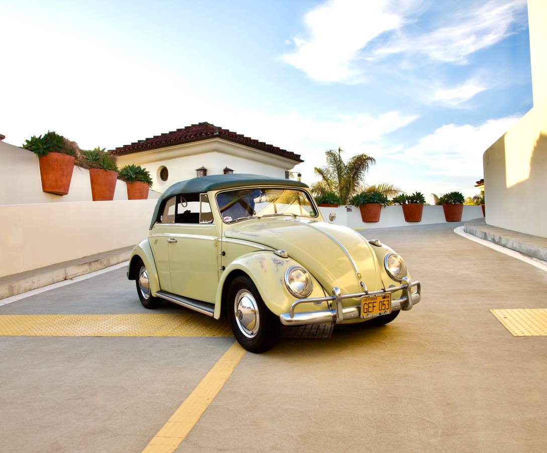 Volkswagen-beetle-1960-green