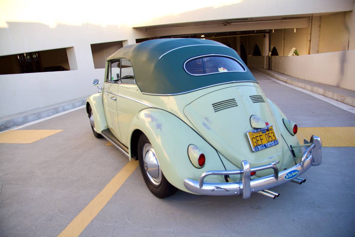 Volkswagen-beetle-1960-green-7