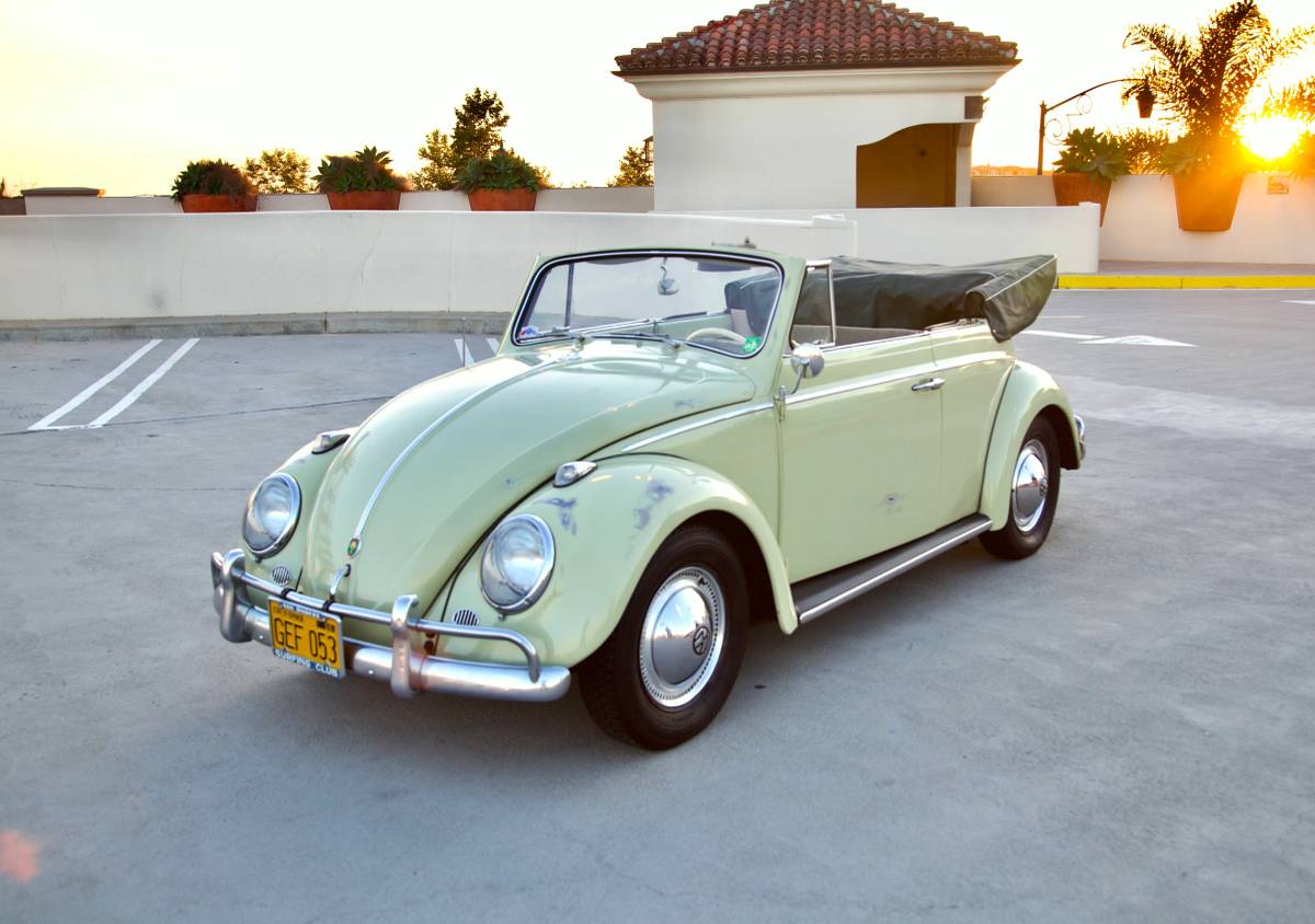 Volkswagen-beetle-1960-green-9