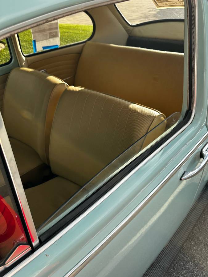 Volkswagen-beetle-1966-blue-5