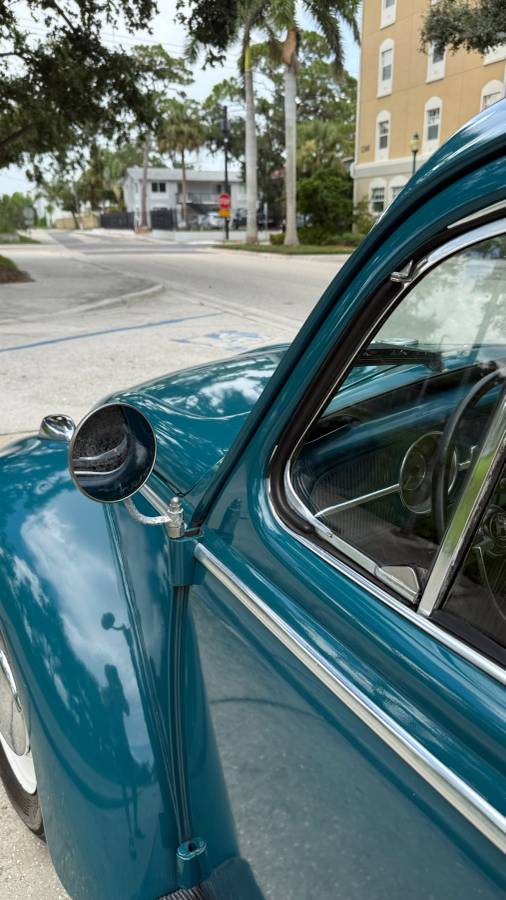 Volkswagen-beetle-1966-blue-8