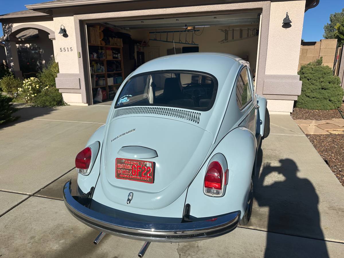 Volkswagen-beetle-1968-blue-1