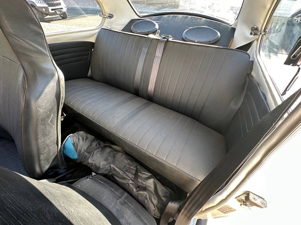Volkswagen-beetle-1968-blue-5