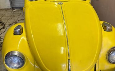 Volkswagen-beetle-1972-yellow-3