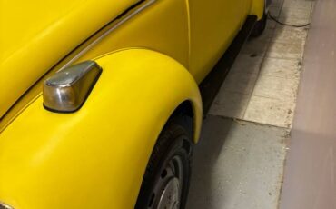 Volkswagen-beetle-1972-yellow-4