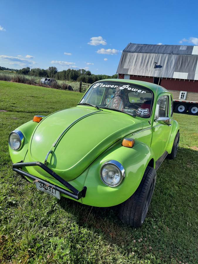 Volkswagen-beetle-1973-green-1