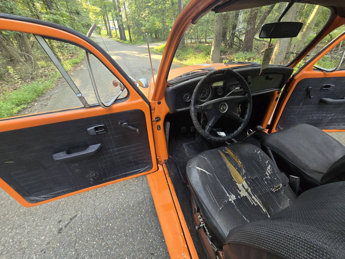 Volkswagen-beetle-1973-orange-10