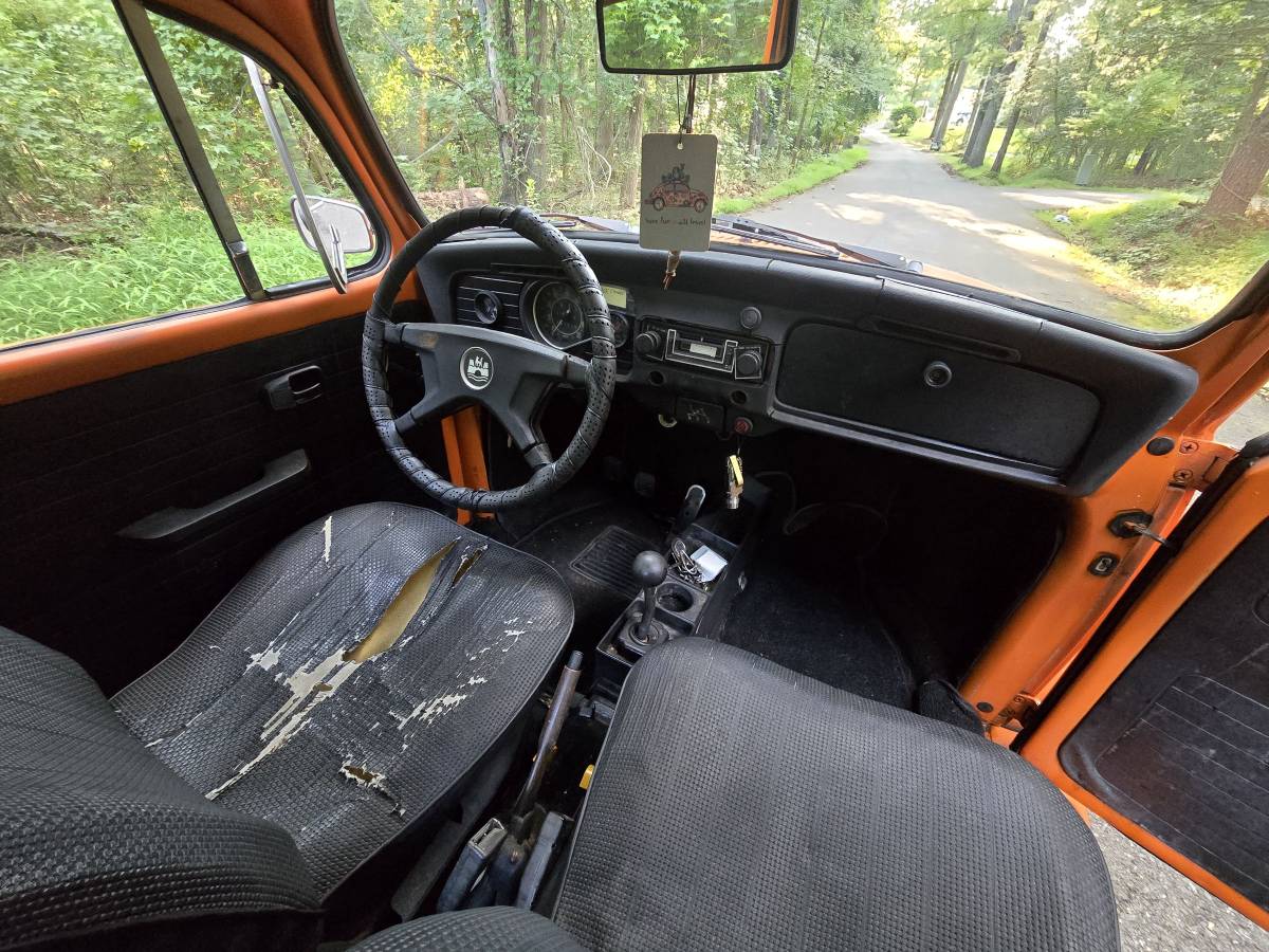 Volkswagen-beetle-1973-orange-13