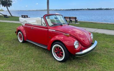 Volkswagen-beetle-cabrio.-1974-red-3