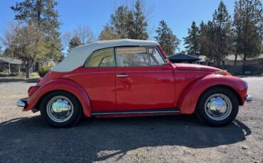 Volkswagen-beetle-convertible-1972-red-10